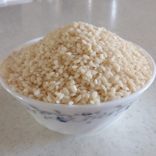 برنج آش میانه گرد1000 گرمی برای پخت آش و شله زرد و شیربرنج پاک شده و  ارگانیک با طمع عالی  