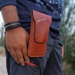 کیف محافظ تلفن همراه وکارت اعتباری چرم طبیعی گاوی برند ماهور