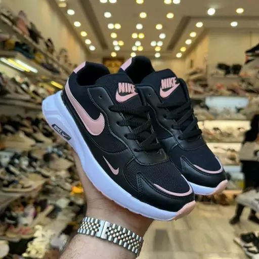 کتونی نایک دخترانه زنانه کفش ونس اسپرت اسپورت مشکی سفید نایکی NIKE لژدار لژ دار شیک طبی سبک راحت راحتی ورزشی