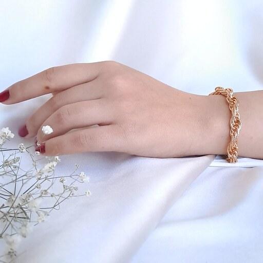 دستبند زنانه بافت طلایی با زنجیر تنظیم سایز برندzj