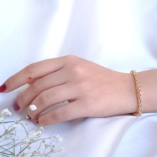 دستبند زنانه زنجیری بافت طلایی 