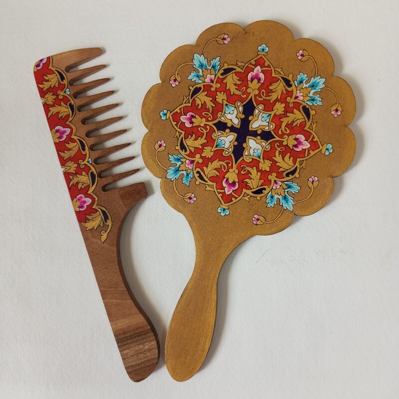 آینه دستی و شانه چوبی با نقاشی تذهیب