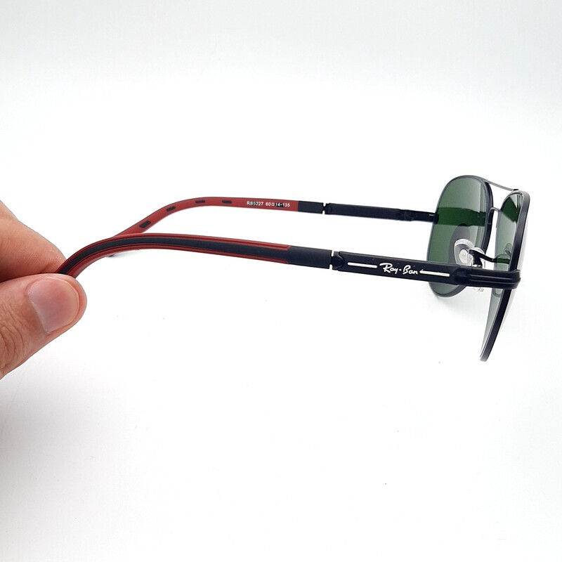 عینک آفتابی خلبانی مارک ریبن با کیفیت شیشه یووی 400 .ارسال رایگان 