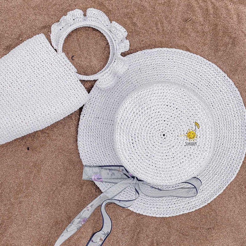 کلاه ساحلی دستبافت زنانه رنگ سفید،لبه 7 cm