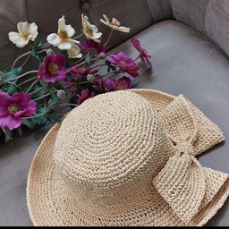 کلاه ساحلی تابستانه، دستباف با نخ رافیا کاغذی،  بسیار زیبا و سبک مخصوص خاص پسندان ، مناسب برای استفاده و هدیه دادن