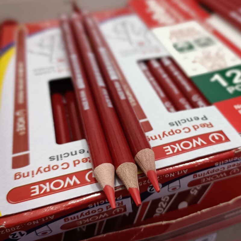 مداد قرمز  ووک بدنه گرد woke red pencil