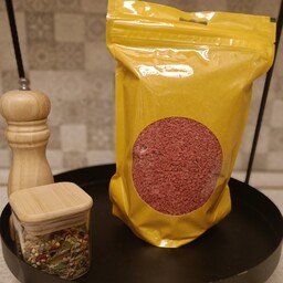 پودر سوخاری اسپایسی به رنگ قرمز تند با ادویه بصورت بسته یک کیلویی