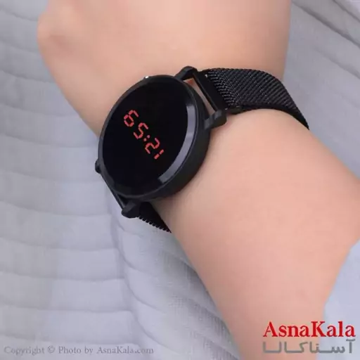 ساعت مچی دیجیتال زنانه مگنتی DIGITAL WATCH کد WTCH1115W