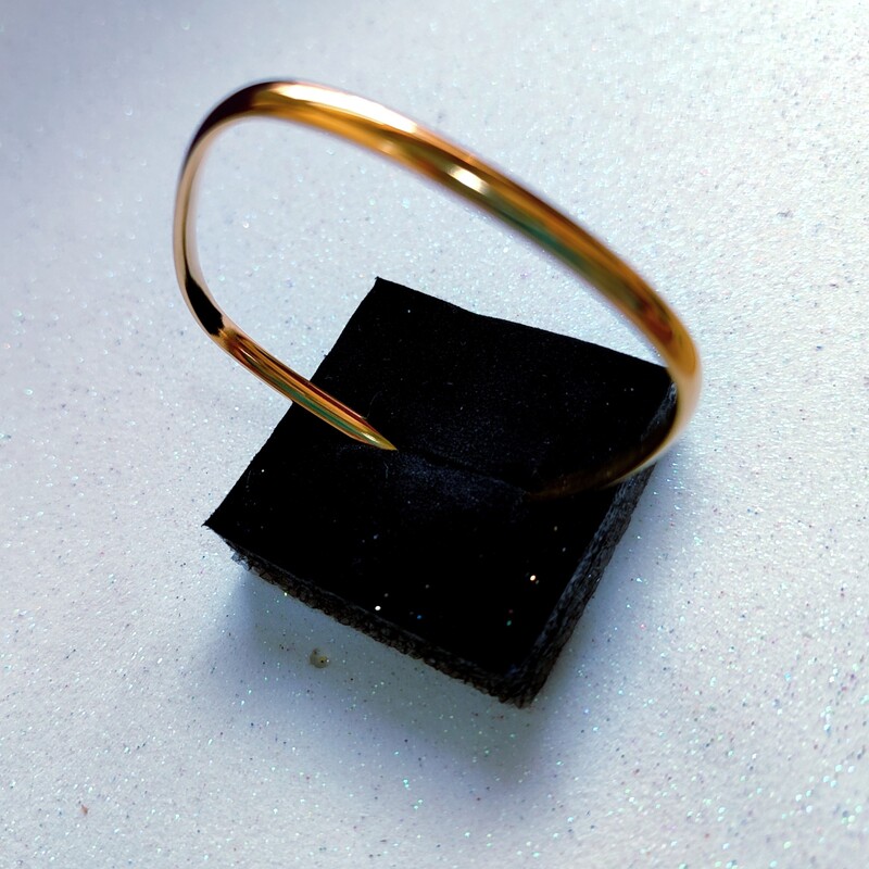 دستبند النگویی مربع استیل طلایی
