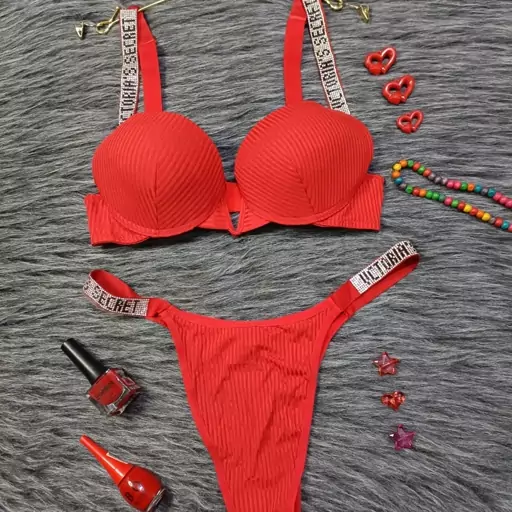 .ست اسفنجی کبریتی
.چینی برند Victoria Secret
.  فنردار ، جکدار ، بند نگین دار ، دو غزنه
. سوتین نخی کبریتی کد 185