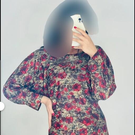 تونیک مانتویی زنانه جنس  ژاکاد طرح دار جلو بسته باچند طرح مختلف رنگ بندی متنوع طبق طرح سایزبندی از 46تا 52 کار سبک وخنک