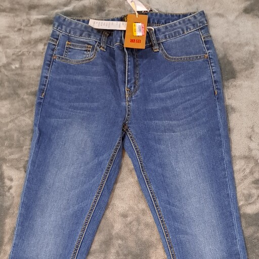شلوار جین دخترانه وارداتی کد 3
فروش عمده حداقل سفارش 12 عدد قیمت 229 تومان
