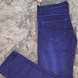 شلوار جین مردانه وارداتی سایز 34 سرمه ای
فروش عمده حداقل سفارش 12 عدد قیمت 239 تومان