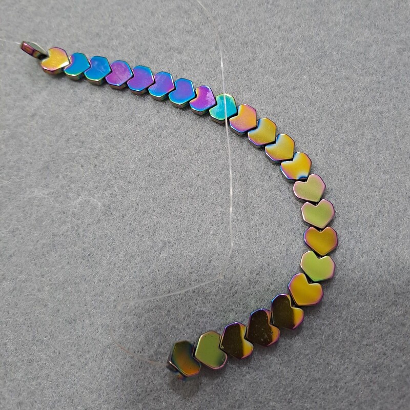 شکلک قلبی رنگارنگ برای دستبند