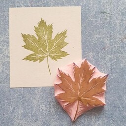 مهر دستساز  طرح برگ چنار پاییزی مناسب چاپ پارچه لباس کاغذ کادو و زیبا کردن بسته بندی