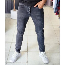 شلوار جین مردانه پارچه پر اصلی درجه یک بدون رنگ رفت و ابرفت سایز  31 تا 36 مدل xoo010