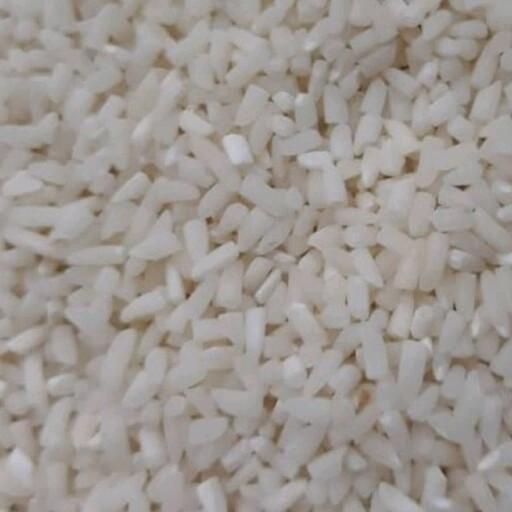 برنج نیم دانه طارم هاشمی معطر  پاک شده فریدونکنار بسته های 10 کیلوگرمی 