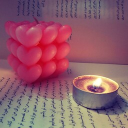 شمع مکعب قلبی قابل سفارش در رنگ های متفاوت 