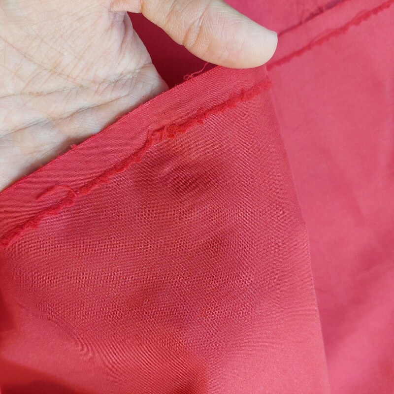 پارچه آستری ساتن عرض 150 رنگ قرمز 