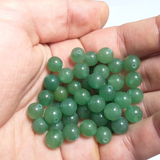 مهره سنگ آونتورین سبز سایز 8 اصل و معدنی بدون رنگ شدگی و احیا با بهترین رنگ،کیفیت و قیمت  برای 4عدد مهره است