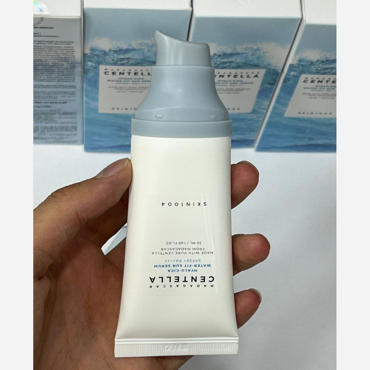 ضد آفتاب سنتلا اسکین 1004 اصل کره جنوبی بی رنگ SPF50