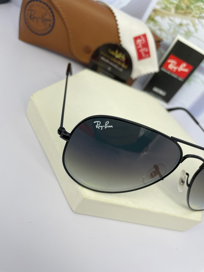 عینک آفتابی ریبن خلبانی مدل Ray ban RB3025 هایلایت