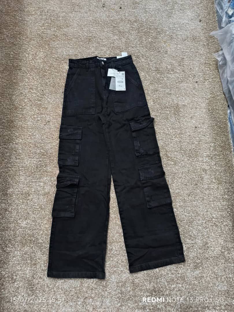 شلوار جین نیم بگ زنانه کارگو ZARA اورجینال