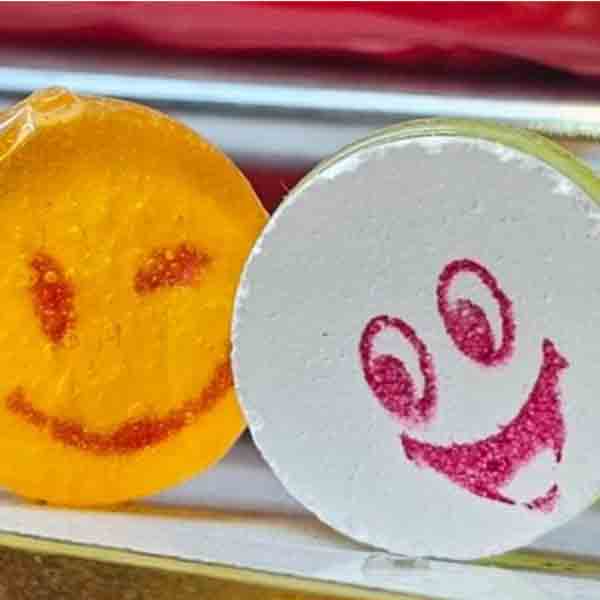 شکلات آبنباتی هپی کندی طعم میوه و نعنا آدرین - یک کیلویی
