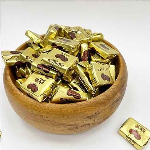 شکلات مربعی آیدین بصورت کیلویی و فله
