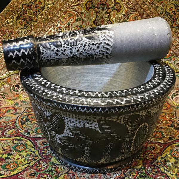 هاون سنگی طرح آفتابگردان