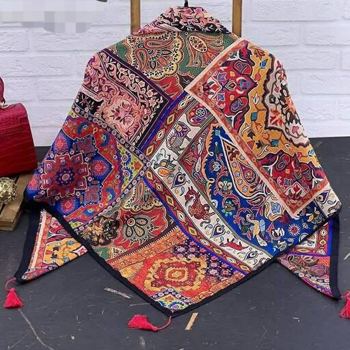 روسری مجلسی طرح سنتی قالی و اسلیمی سوپر نخ منگوله دار قواره بزرگ
