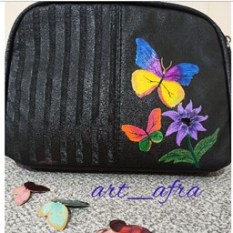 کیف نقاشی شده با دست کاملا رنگ ثابت