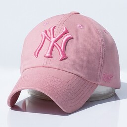 کلاه ورزشی بیسبالی رنگ صورتی  فری سایز گلدوزی نیویورک محصول هاف کپ 