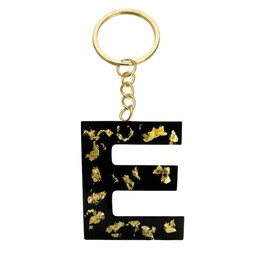 آویز جا کلیدی حروف انگلیسی حرفE جنس رزین کار شده با ورق طلا رنگ مشکی طلایی