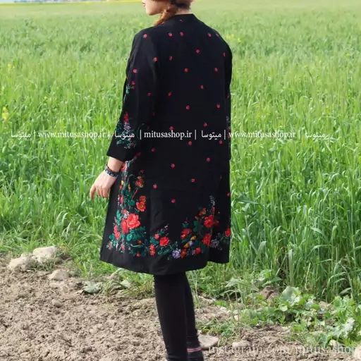 مانتو ویژه مشکی