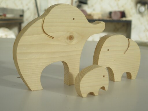 اسباب بازی چوبی خانواده فیل برند ماه وود