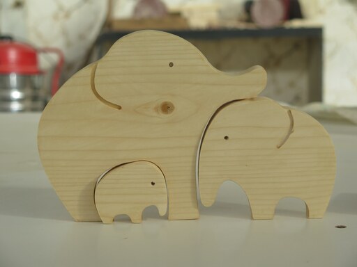 اسباب بازی چوبی خانواده فیل برند ماه وود
