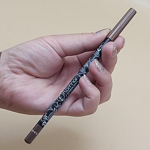 مداد ابرو پوکه بلند flormar  شماره  5 رنگ قهوه ای تیره متوسط خشک و روان مقاوم در برابر آب و تعریق  24 ساعته رنگدهی قوی 