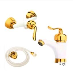ست شیر  آفتابه و روشویی قاجاری سفید طلایی با شیلنگ توالت سفید طلایی 