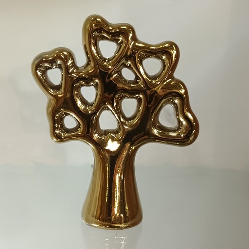 درخت قلبی طلایی
