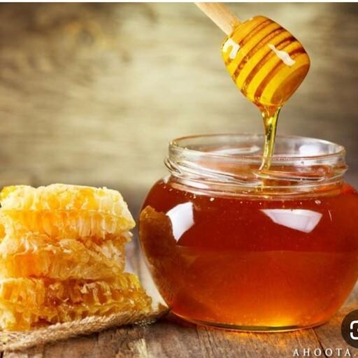 عسل کنار درجه یک تهیه شده از بهترین کندوهای زنبور عسل در استان فارس 