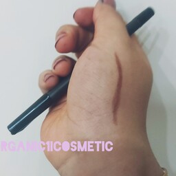 مداد ابرو گیاهی دستساز