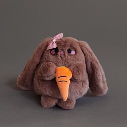 عروسک پولیشی خرگوش هویج به دست (25سانت بدون احتساب گوش)