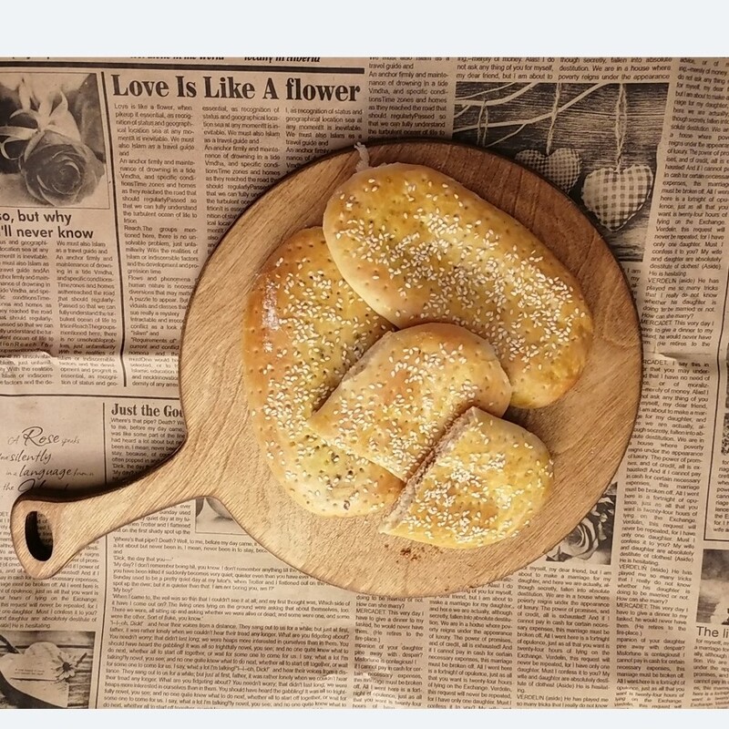 نان محلی املش، گیلان-نان میان پر -پخت خانگی - پخته شده با مایه خمیر - یک کیلو-فاقد جوش شیرین