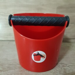 ناک باکس قهوه رنگی قرمز براق ،سایز یک ونیم کیلویی ،دسته متحرک،سطل قهوه طرح گتر