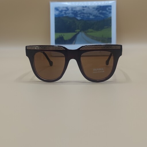 عینک آفتابی زنانه مدل فندیا فریم کریستال قهوه ای با لنز uv400 با قاب و دستمال