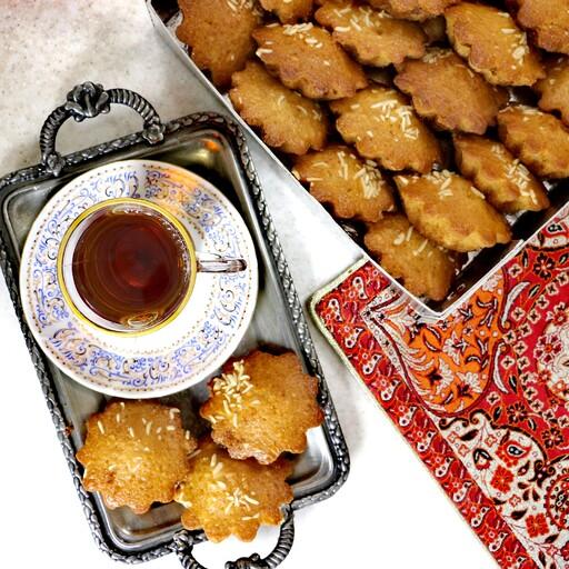 کیک یزدی سنتی اصل (تازه)