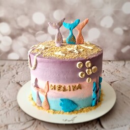 کیک تولد دخترونه کیک پری دریایی  تم دریایی کیک تولد خامه ای  با فیلینگ موز و گردو و کرم شکلاتی ارسال پس کرایه 