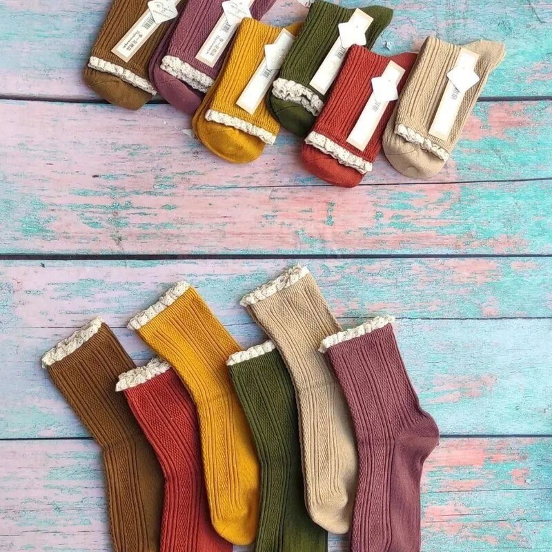 جوراب نخی پاییزه  نیم ساق  زنانه در دوطیف رنگی بصورت رنگ بندی میکس در جین 10 عددی