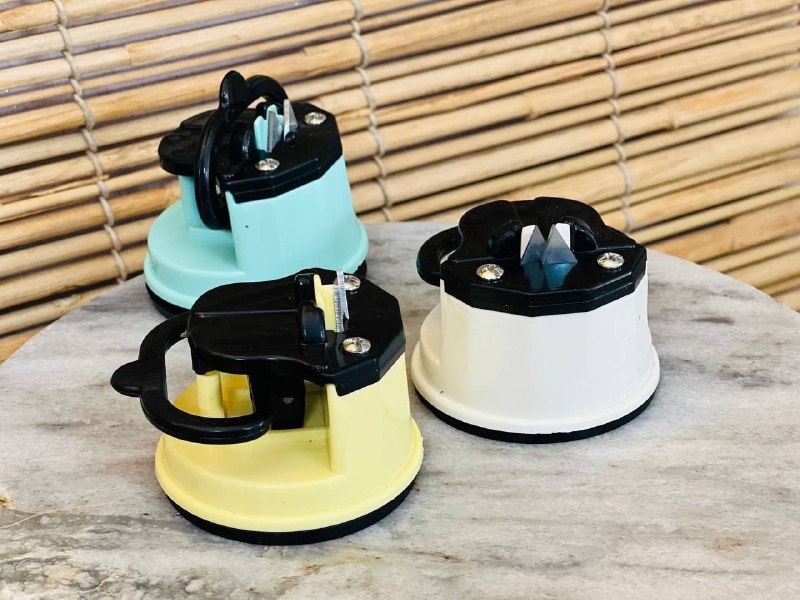 چاقو تیزکن (پست پیشتاز پس کرایه)